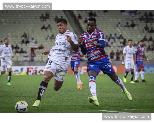 绿茵史诗：巴拉竞技与桑托斯——一场穿越时空的足球对话